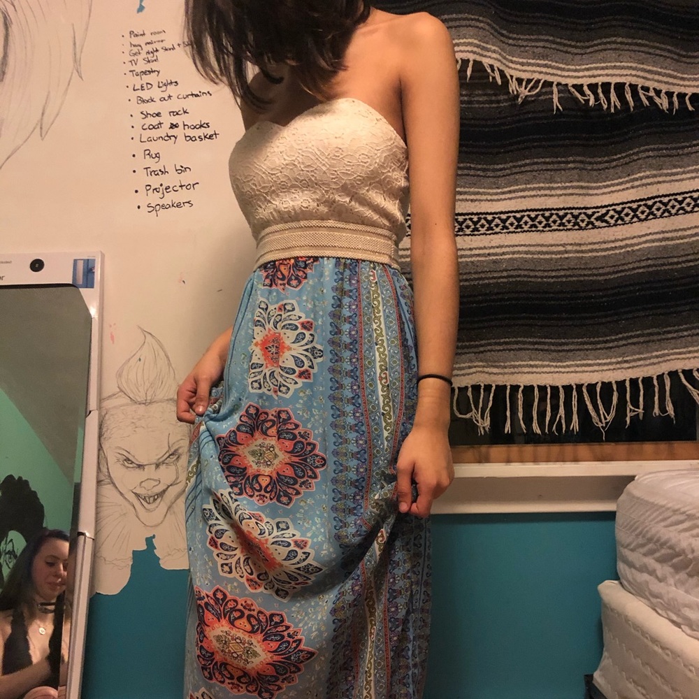 Hawwian/hippy strapless dress